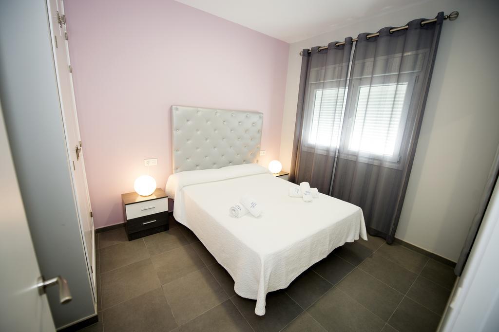 Apartamentos Turisticos La Boutique Del Mar Conil De La Frontera Buitenkant foto