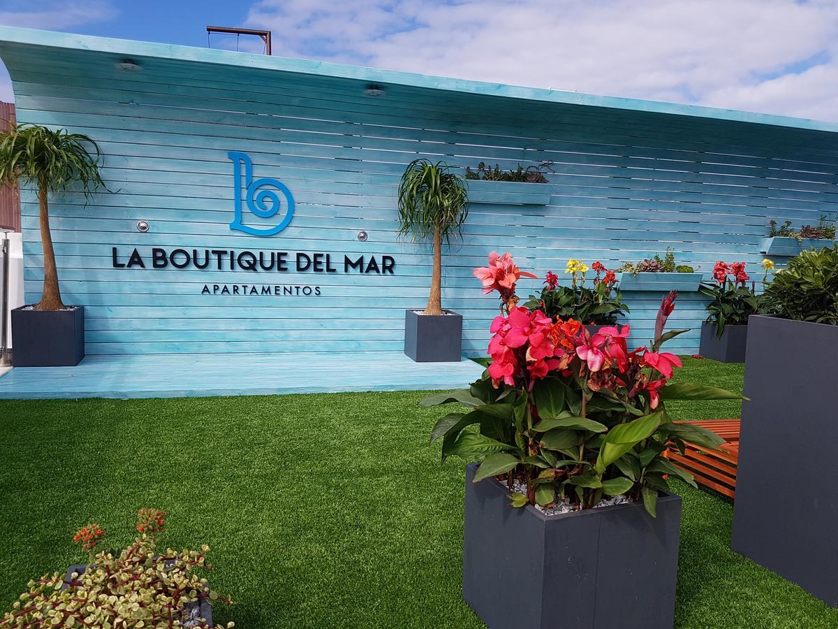 Apartamentos Turisticos La Boutique Del Mar Conil De La Frontera Buitenkant foto